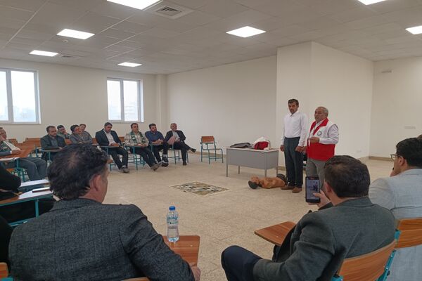 دوره تخصصی توانمندسازی مربیان تشکیلاتی سازمان دانش‌آموزی استان اردبیل