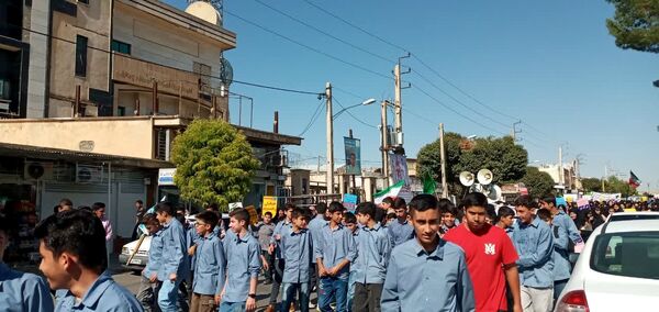 مردم شهرستان چرداول کفن پوشان جنایات رژیم صهیونیستی در غزه و لبنان را محکوم کردند