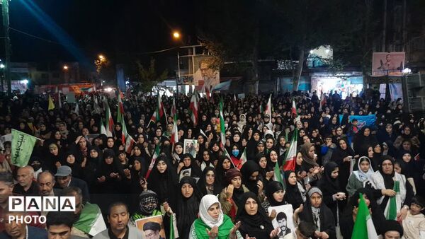 چهل وهفتمین قرار شبانه همچنان لبیک گویان در خیابان‌های کوهدشت
