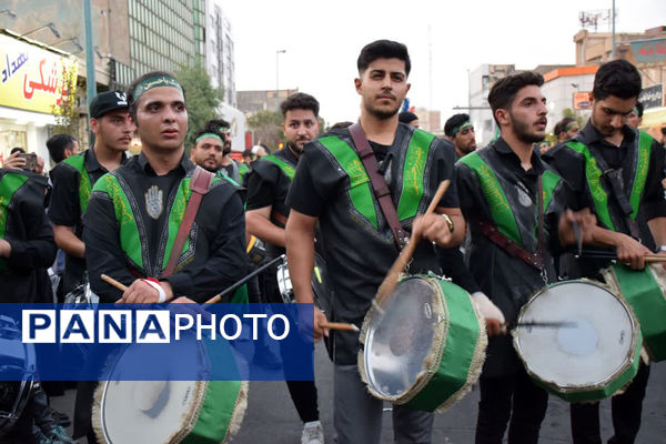 کاروان نمادین اسرای کربلا در قم - 2
