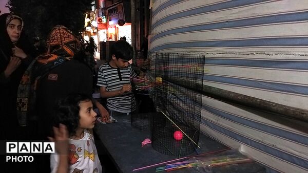 موکب دهه نودی ها در مهمانی کیلومتری  عید غدیر خم 