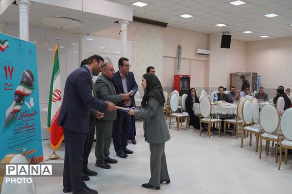 تجلیل از خبرنگاران و فعالان رسانه‌ای بجنورد به مناسبت روز خبرنگار
