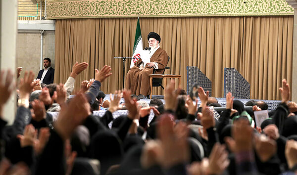 دیدار کارگران با رهبر معظم انقلاب