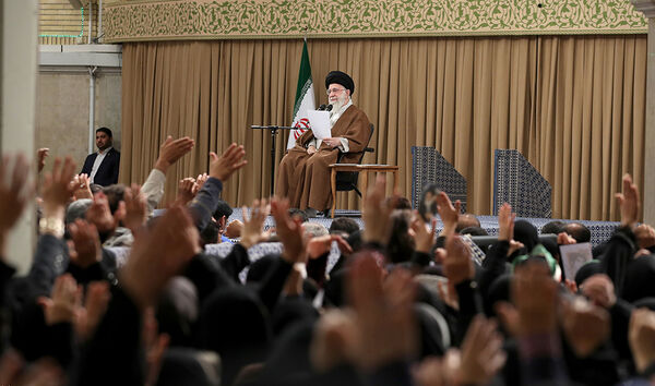 دیدار کارگران با رهبر معظم انقلاب