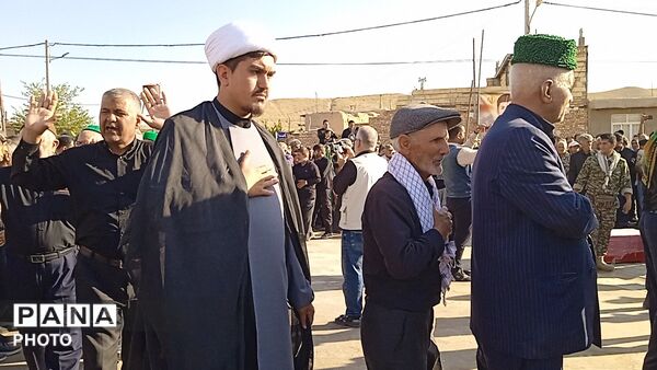 تشییع و تدفین شهید مصطفی حسینی در روستای سید آباد 