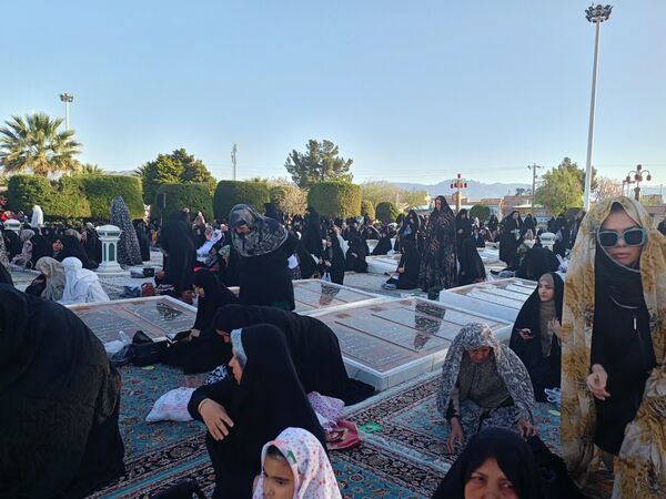 نماز عید فطر ۱۰ هزار نفری در کاشمر 