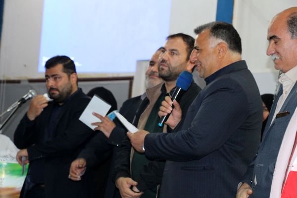 مراسم نمادین زنگ شور عاطفه ها باحضورمسئولین آموزش و پرورش