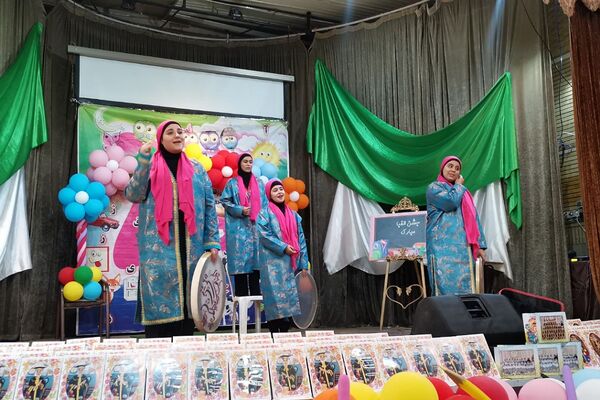 جشن الفبا دبستان دخترانه زنده یاد قمصری شهرستان ورامین 