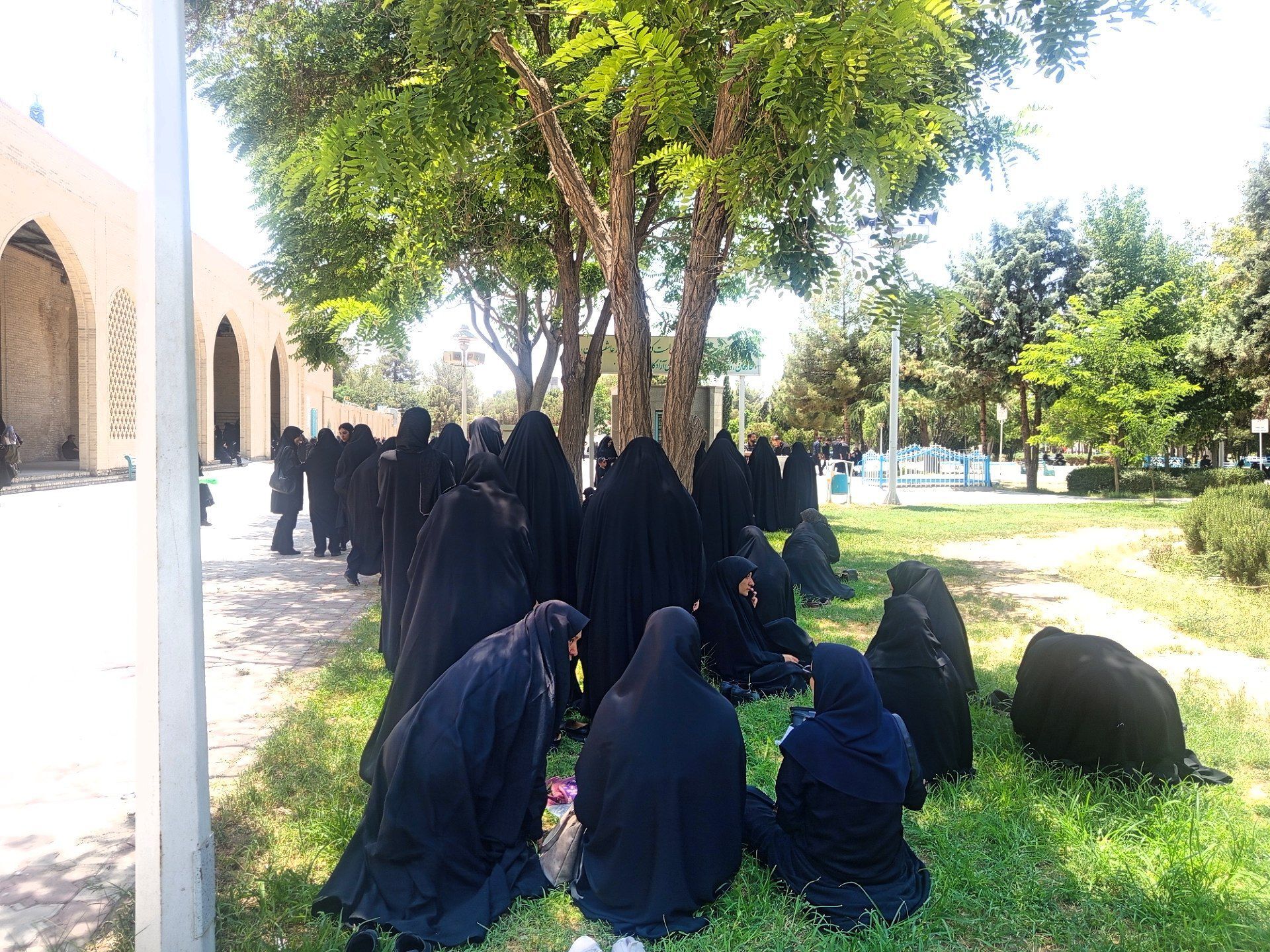 نماز متفاوت ظهر عاشورا