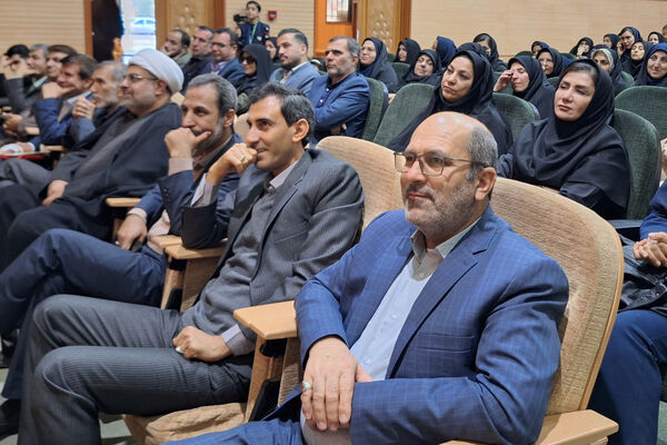 گردهمایی معاونان و مربیان پرورشی و جشن سپاس مربی ناحیه یک شیراز