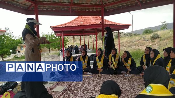 اردوی مهارتی تشکیلاتی پیشتازان دختر مقطع متوسطه اول ناحیه سه شیراز 