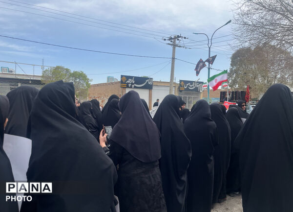 حضور گسترده فرهنگیان شهرستان خاتم در راهپیمایی روز قدس