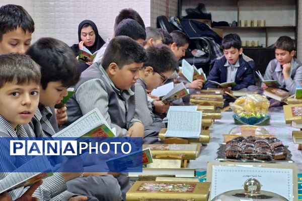 یلدای مهدوی در دبستان بانو ابوالوفا ناحیه دو شهرری 