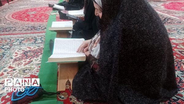 نماز جماعت به همراه افطاری در مسجد چهارده معصوم الغدیر 