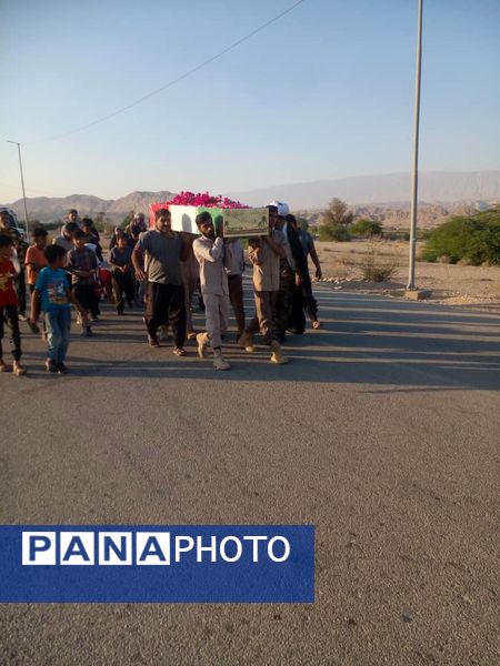 ورود پیکر شهید گمنام به روستای لاور 