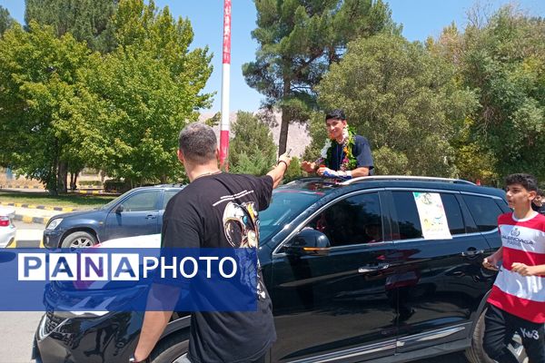 استقبال مردم کرمانشاه از آرین سلیمی قهرمان المپیک پاریس 