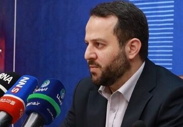احتمال اعمال تعرفه ۱۰۰ درصدی برای واردات خودرو در سال آینده