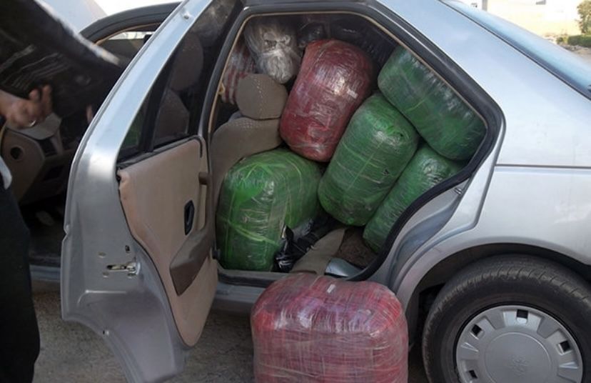 کشف ۴ و نیم میلیارد تومان البسه قاچاق در غرب تهران