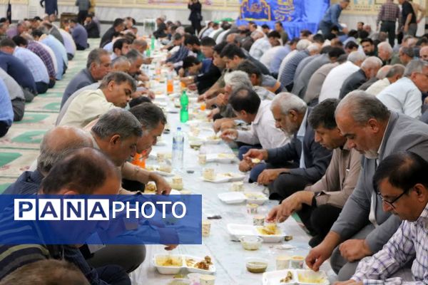 گردهمایی عیدانه فرهنگیان پیشکسوت و شاغل در لامرد