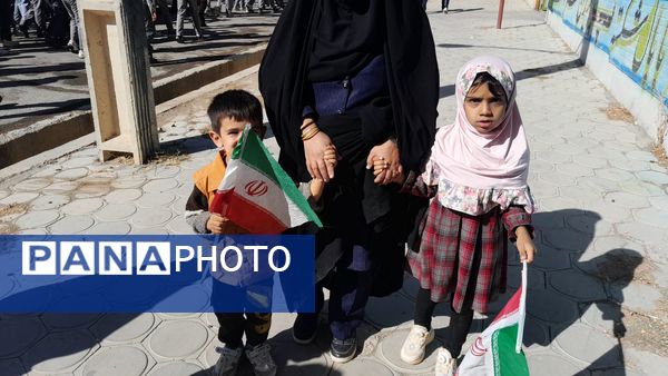 راهپیمایی باشکوه ۱۳ آبان در شهرستان بن 