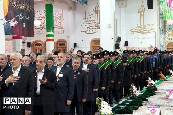 آیین خطبه خوانی خادمان حرم حضرت معصومه(س) در روز دختر