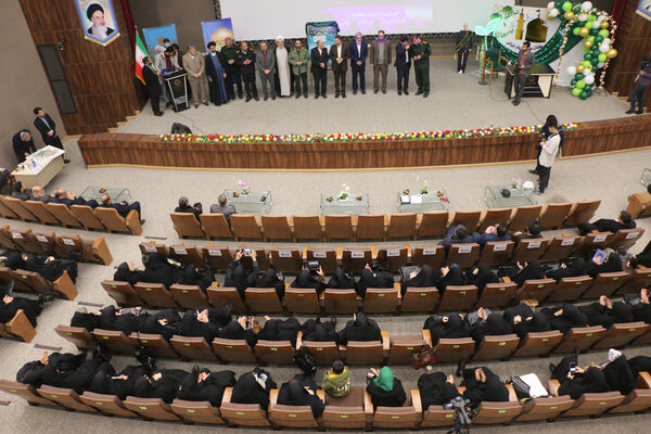 رونمایی از کارت خدمت جهادی معلمان در قم