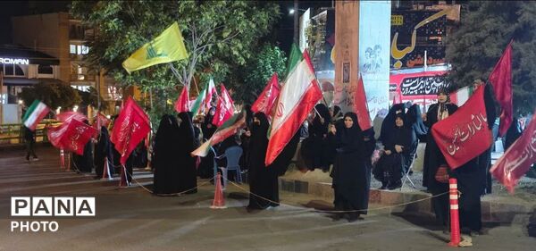 اجتماع قلوب همدانی ها در میدان بعثت