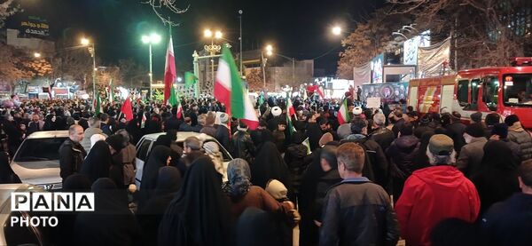 تجمع و راهپیمایی مردم بجنورد برای بیعت با رهبر جدید