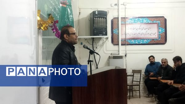 جلسه  اولیای دبیرستان شاهد ابوذر غفاری نیشابور 