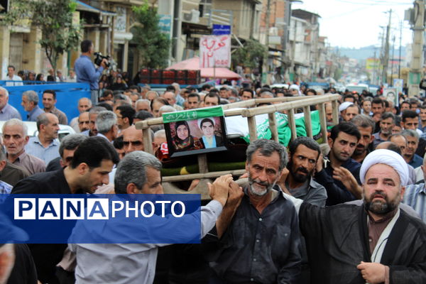 تشییع پیکر مادر شهید حسینعلی جعفری