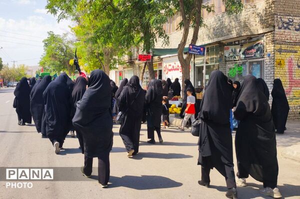 هیئت عزاداران و دسته وران در روز رحلت پیامبر اکرم (ص) و امام حسن مجتبی (ع) در شیروان 