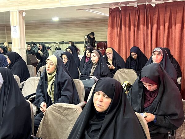 توانمندسازی معلمان برای گفت‌وگو با دانش‌آموزان درباره‌ مسائل اخیر کشور