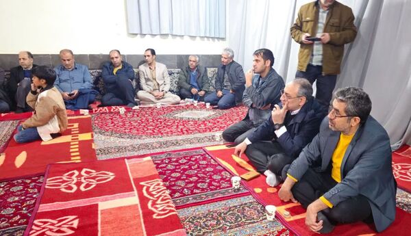 ملاقات مردمی فرماندار فلاورجان با شهروندان روستاهای اردال و شاه شمس الدین 