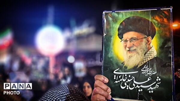 مردم گالیکش شب قدر را در خیابان ماندند