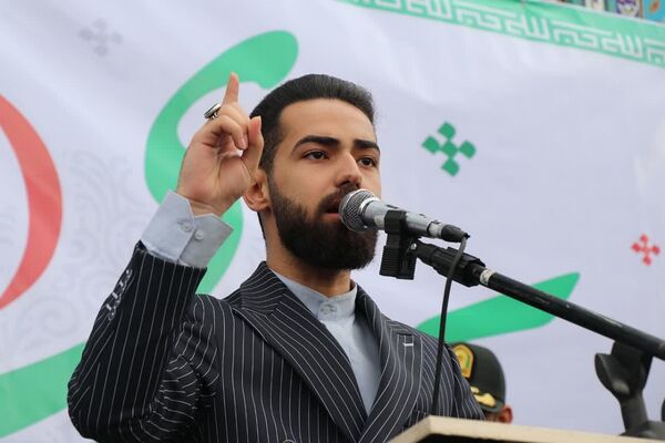 ۲۲ بهمن، میعادگاه حضور آگاهانه مردم قرچک در صحنه