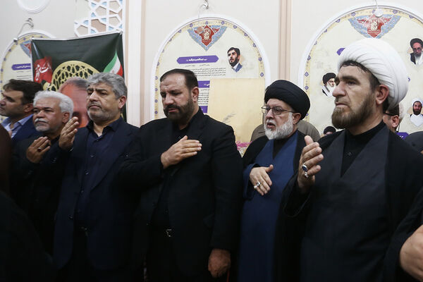 مراسم خاکسپاری پیکر قاضی شهید «علی قناعت‌کار» در قم