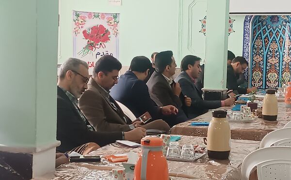دومین جلسه مدیران متوسطه دوم نیشابور در دبیرستان ابوذر غفاری