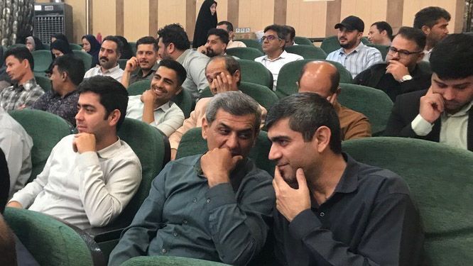 گردهمایی مسئولان و مدیران مدارس در سالن معلم اشخانه