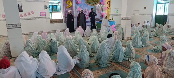 جشن تکلیف ۶۶۰ فرشته کوچک در جازموریان