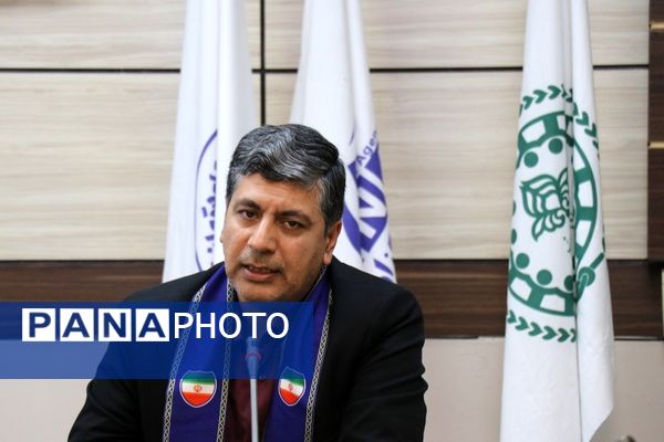 تجلیل از خبرنگاران برتر ناحیه دو مشهد با حضور مسئولان استانی