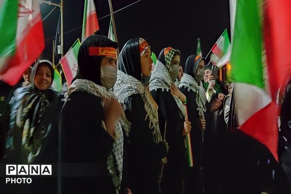 هستیم بر عهدی که بستیم تا آخر جان