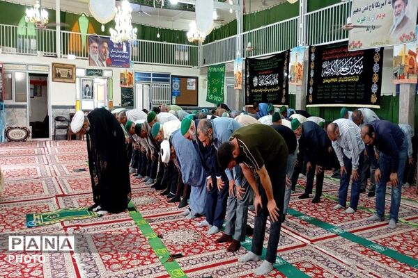 همبستگی مردم بار در اقامه نماز عبادی‌سیاسی جمعه