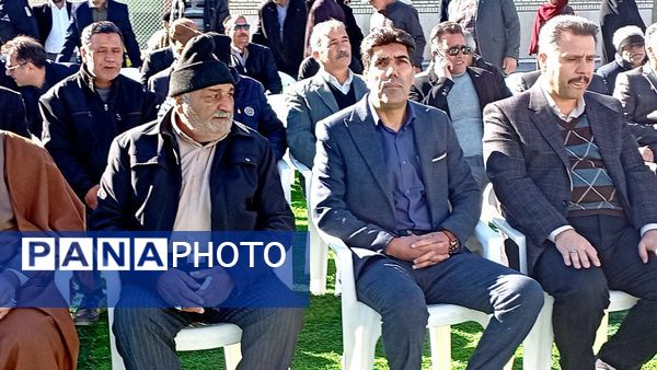 افتتاح چمن مصنوعی روستای قوژد