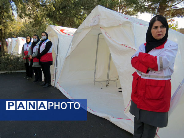 برگزاری مانور زلزله در هنرستان محمودیه شهرستان بجنورد 