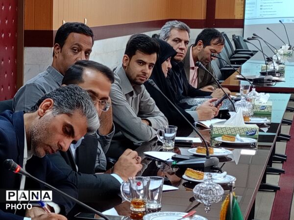 جلسه هم اندیشی قطب شهید مدرس(ره)