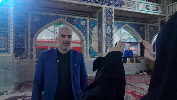 وقتی دانش‌آموزان میزبان جشن دهه فجر می‌شوند