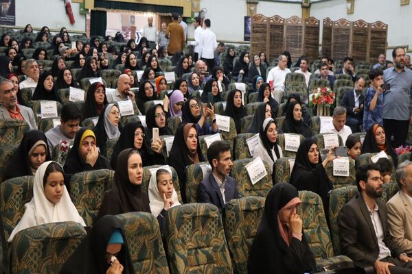 تجلیل از طلایه‌داران برتر تعلیم و تربیت ، آیین تقدیر از معلمین نمونه شهرستان پاکدشت 