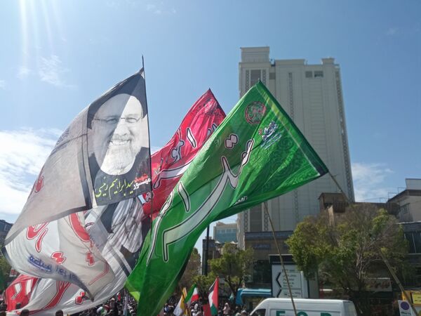 حضور پرشور مشهدی‌ها در راهپیمایی روز قدس؛ فریاد حمایت از فلسطین