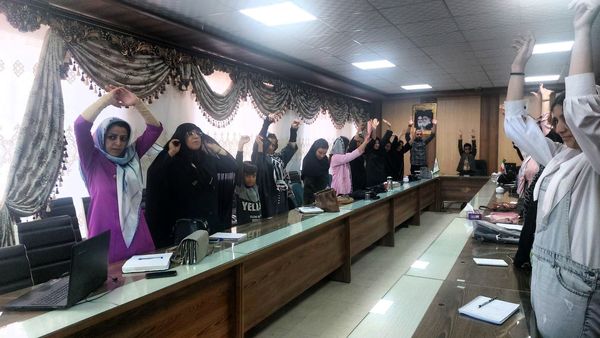 جلسه اول دوره بازیگری صدا در خبرگزاری پانا آذربایجان شرقی