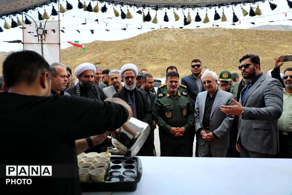 موکب بین‌راهی «رهبر شهیدم» در جاجرم 